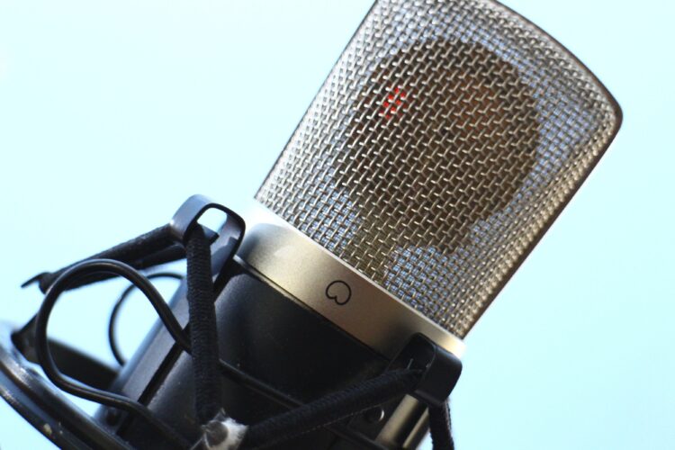 Podcast: "Simplified falsification? The tense relationship between science and the public,not just in times of the pandemic".